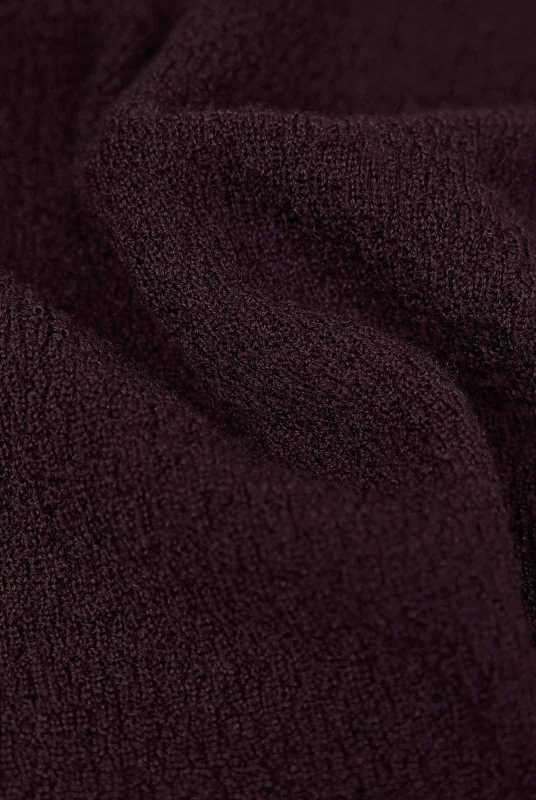 100% Extra-Fine Merino Wool Turtleneck Sweater