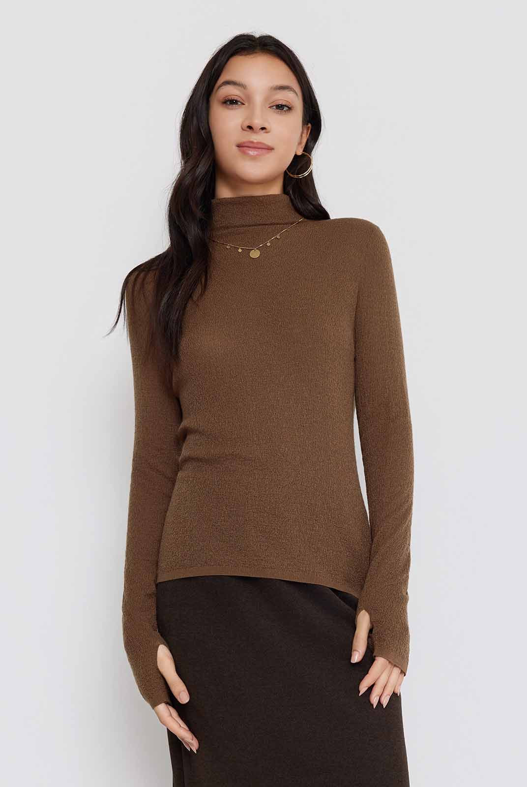 100% Extra-Fine Merino Wool Turtleneck Sweater