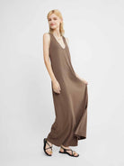 ASOBIO Twist-Back Knit Maxi Dress