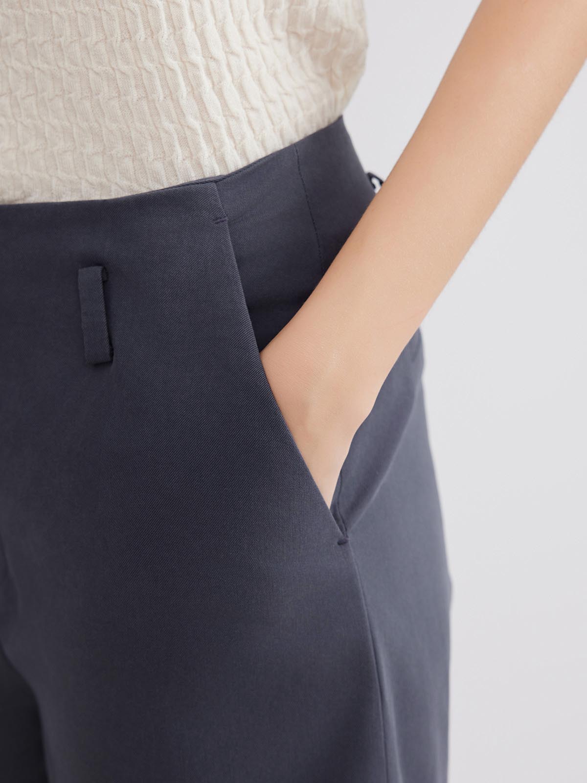 ASOBIO Twill Straight-Leg Pant