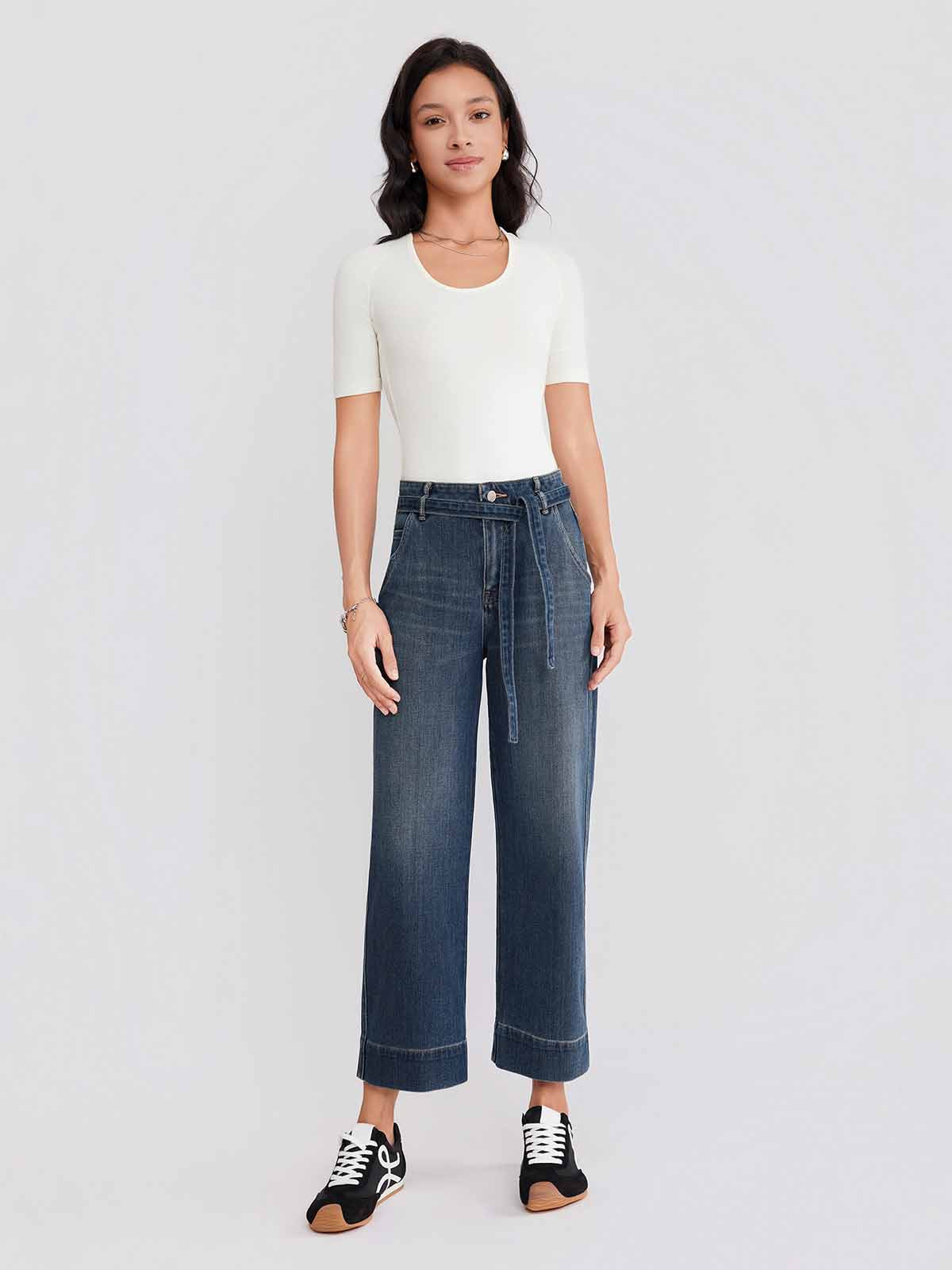 ASOBIO Cropped Four-Way Stretch Jeans with Belt