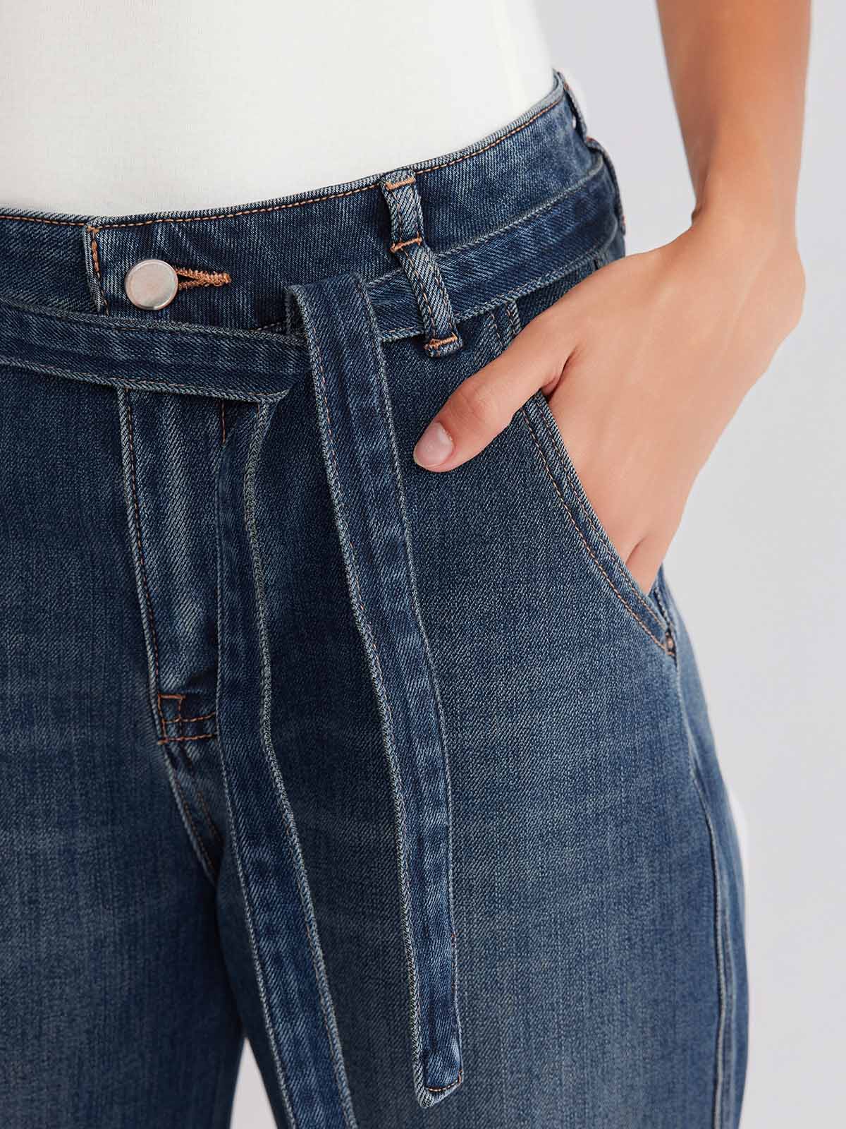 ASOBIO Cropped Four-Way Stretch Jeans with Belt